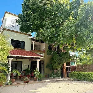  Hotel El Roble Mexico