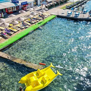 https://bleu-nuit.aegeanhotels.net
